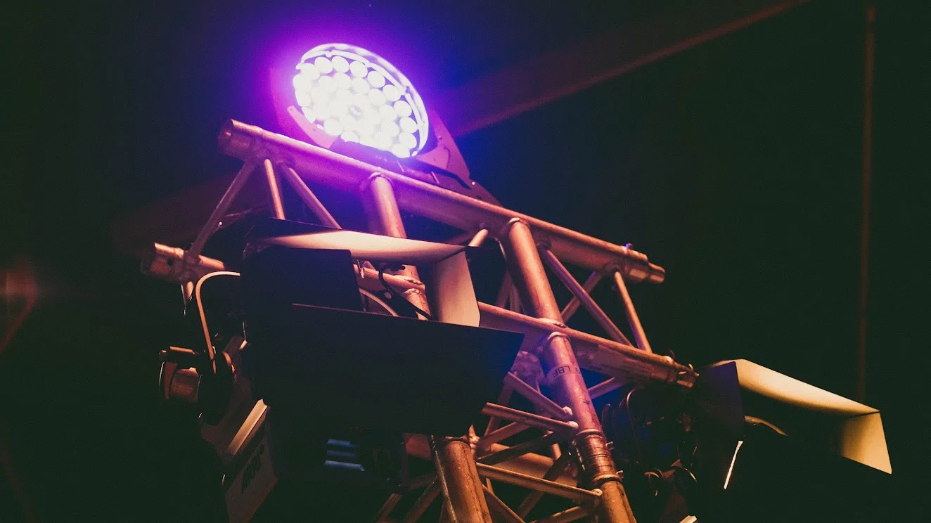 structure-lumiere